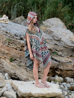 Пончо женское шерстяное с орнаментом