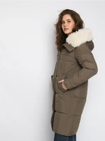 Куртка зимняя удлиненная с капюшоном