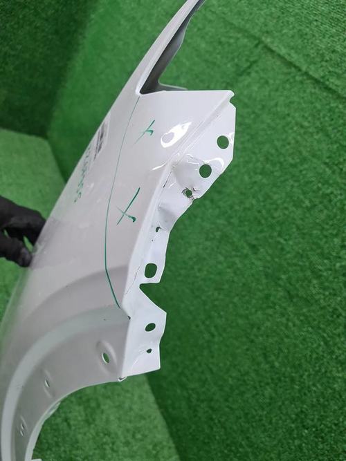 Крыло переднее правое Geely Tugella (2019-2024)