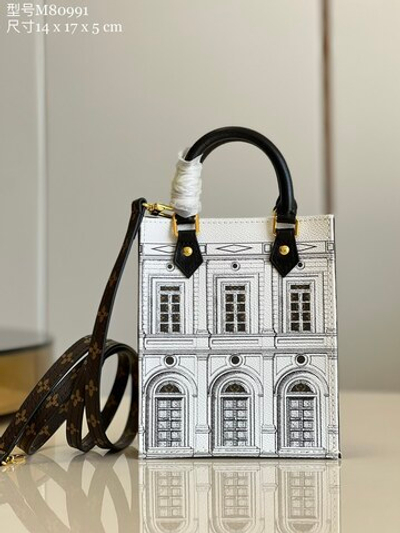 Louis Vuitton Petit Sac Plat