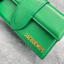 Jacquemus Le Bambino 17 cm