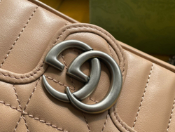 Gucci Marmont 16 cm