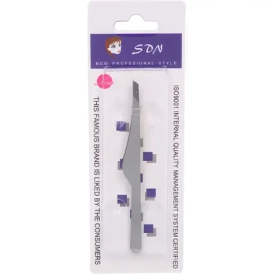 Пинцет для бровей из нержавеющей стали на блистере «Bon Kapriz», скошеный, цвет металл, 9,5см