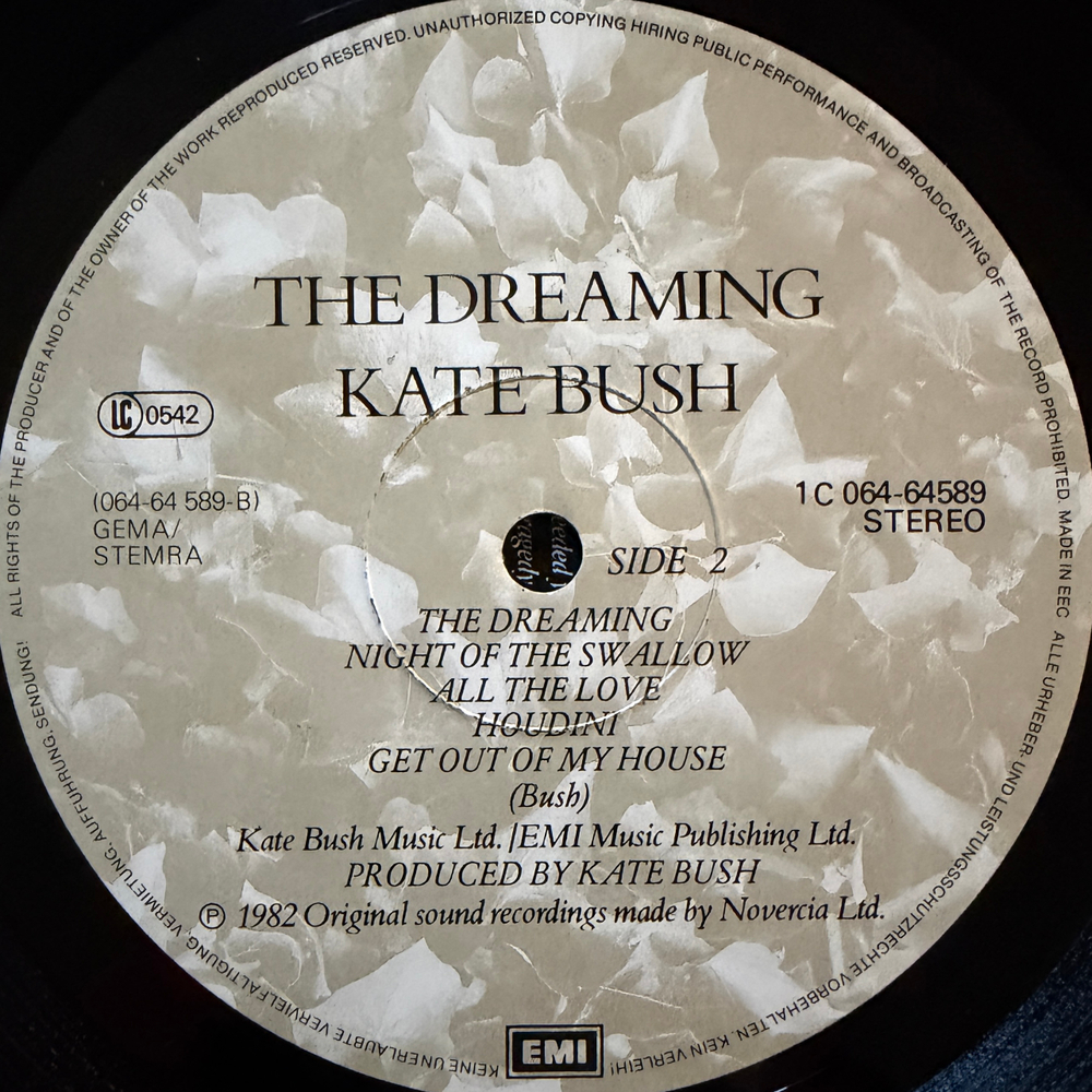 Kate Bush ‎– The Dreaming (Европа 1982г.)