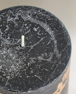 ZARA HOME БОЛЬШАЯ АРОМАТИЧЕСКАЯ СВЕЧА WINTER CYPRESS ЦИЛИНДРИЧЕСКОЙ ФОРМЫ