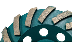 Kraftool  Turbo d 125 мм, Сегментная алмазная шлифовальная чашка, INDUSTRIAL (33368-125)