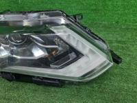 Фара правая Nissan X-Trail T32 (2017-2022) LED