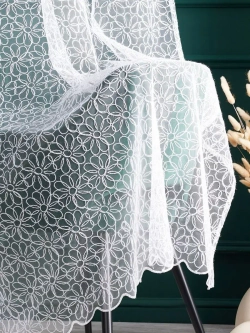 Тюль в комнату 500х250