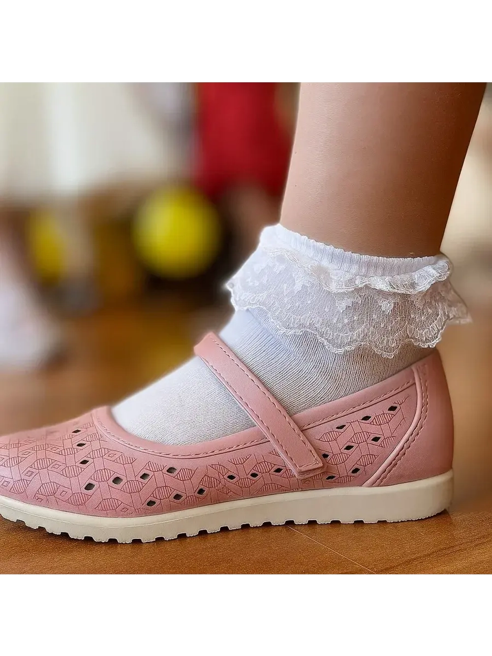 Туфли для девочки закрытые для садика