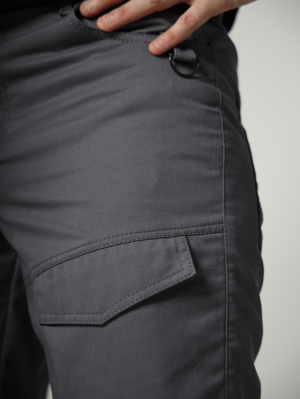 Брюки карго с передними карманами Город Горький серый графит