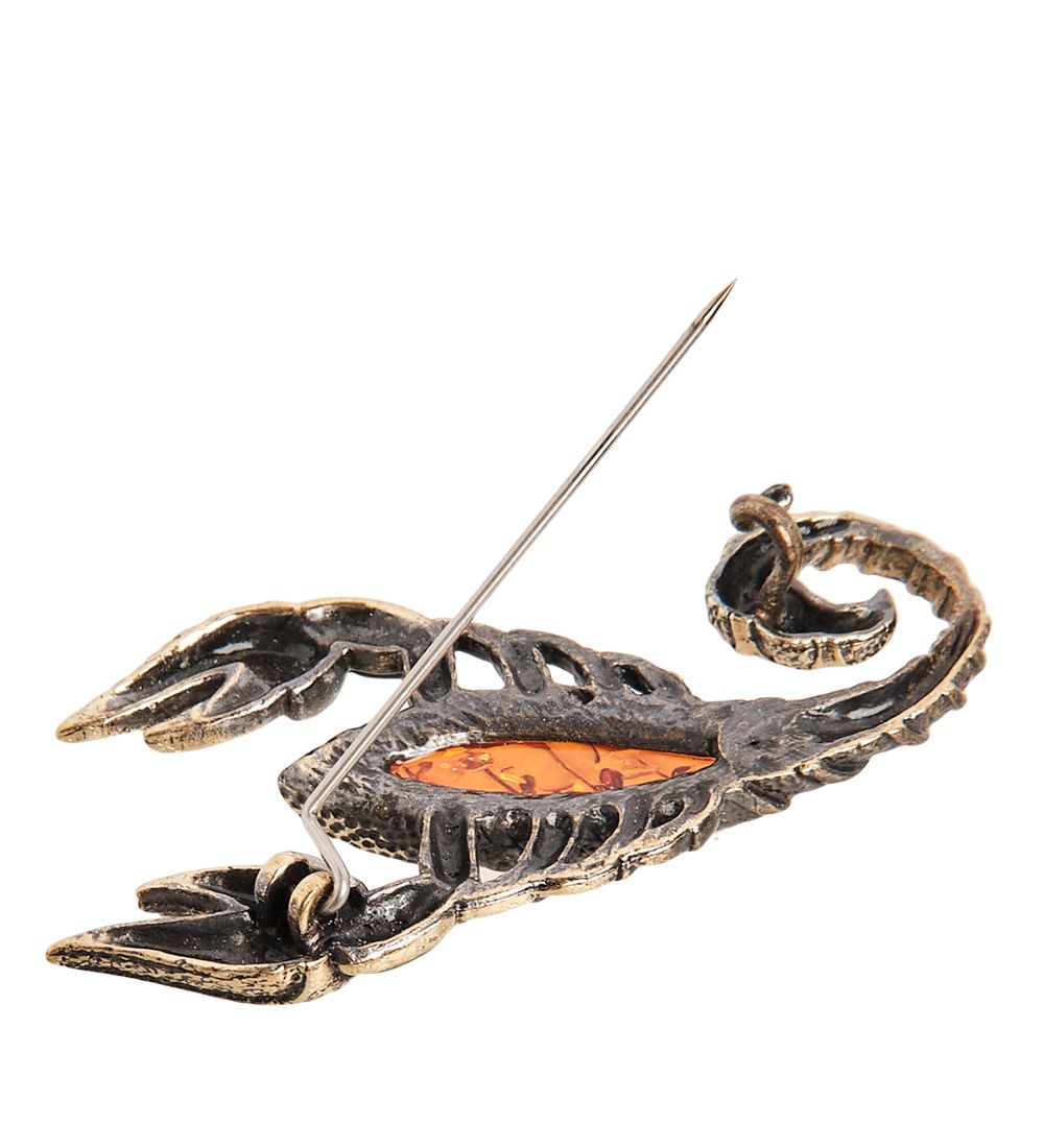 AM-2388 Брошь «Египетский Скорпион» (латунь, янтарь)