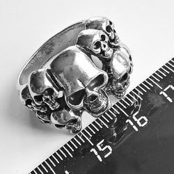 Перстень мужской "Черепа", кольцо стальное. Размер 18. Stainless Steel (нержавеющая сталь). Готические украшения.