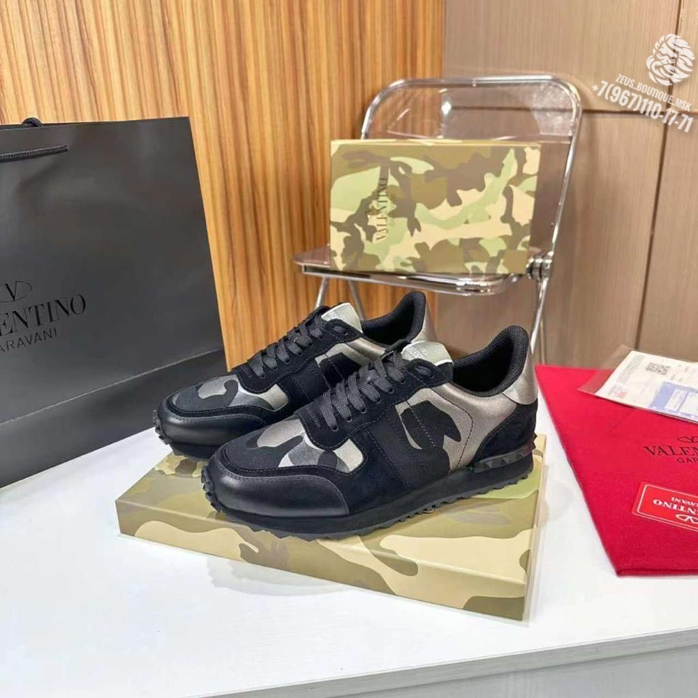 Кроссовки Valentino