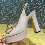 Босоножки Valentino