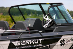 Лодка Berkut S-FISHER