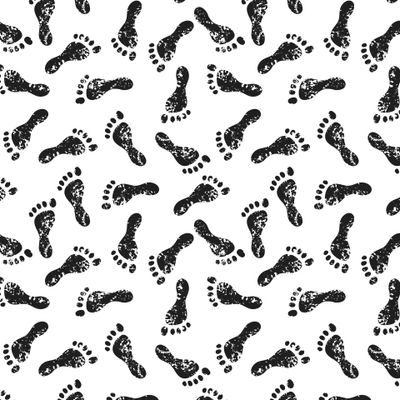 Следы человека на белом