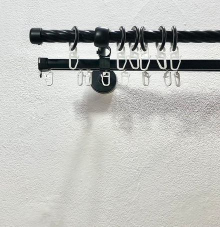 Карниз металлический витой Заглушка Ост двухрядный d16 мм со второй направляющей, цвет черный