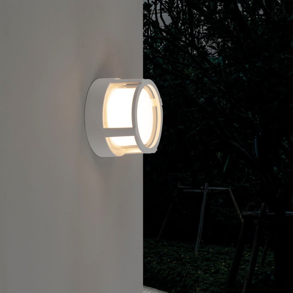 8858 Настенный уличный светильник CREEK