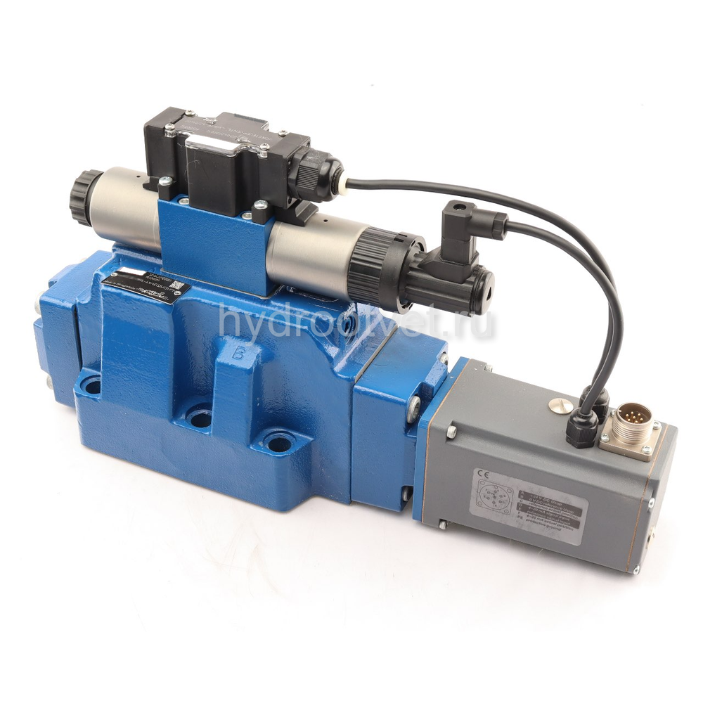 4WRTE25V220L-4X/6EG24K31/A1M - Пропорциональный быстродействующий распределитель с обратной связью по положению золотника и со встроенным усилителем (OBE), Ду25, A1 = ±10 В, номинальный расход 220 л/мин, схема V, каналы управления X и Y = внешние