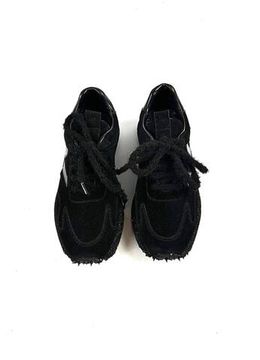 Кроссовки женские