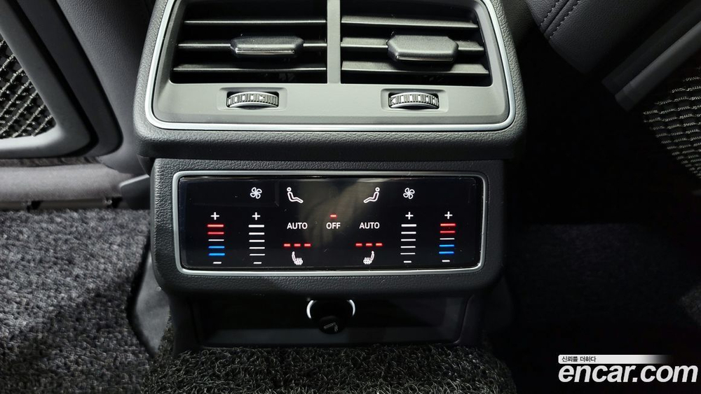 Audi A6 (C8) 45 TFSI Premium (09.2020)