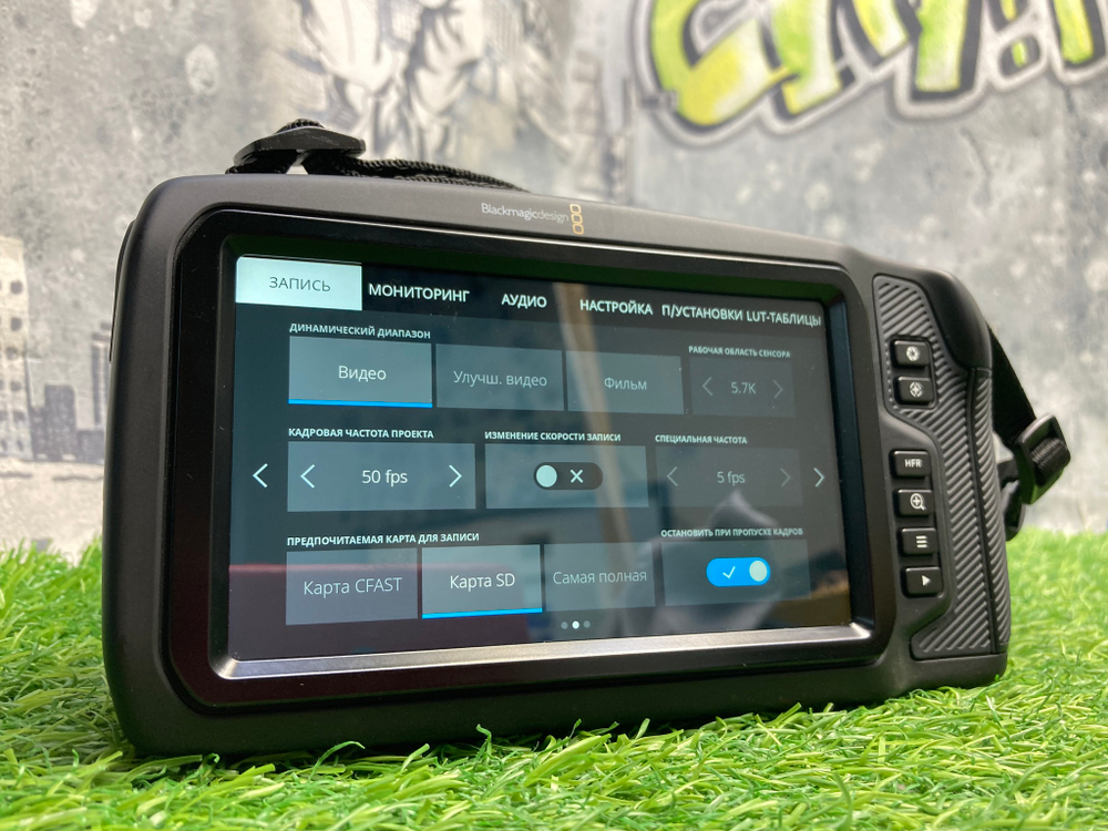 BlackMagic Pocket Cinema Camera 6K EF