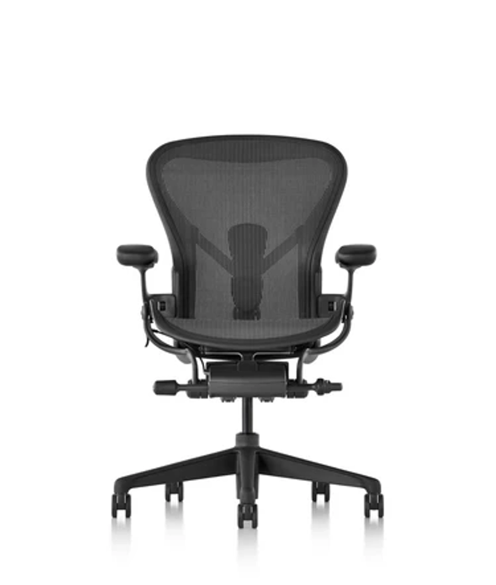 Кресло Herman Miller Aeron Graphite Matte, размер A