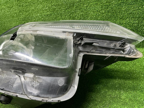 Фара правая Kia Seltos (2019-2025) галоген