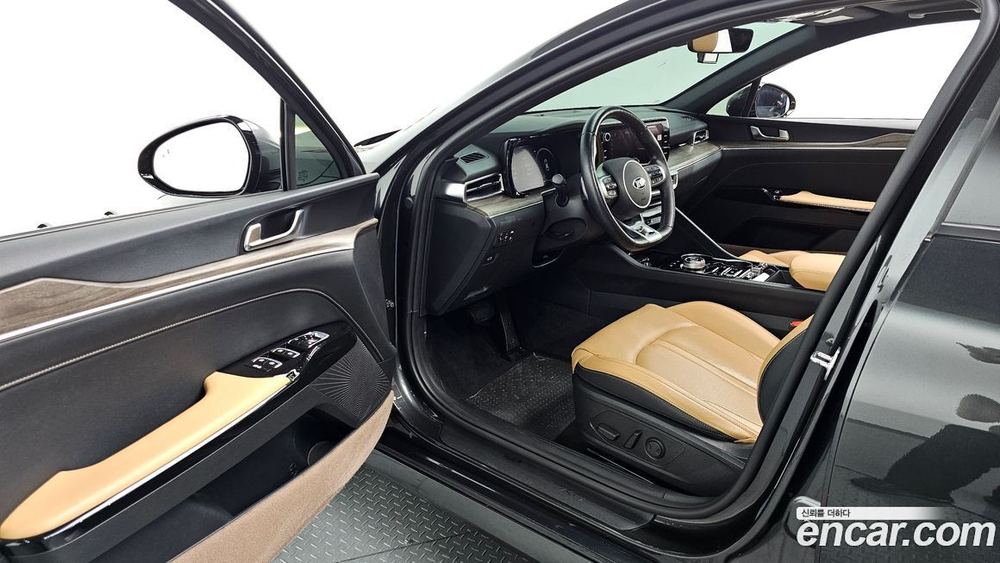 Kia K5 (Optima) 3 Generation 1.6 Turbo (09.2020)