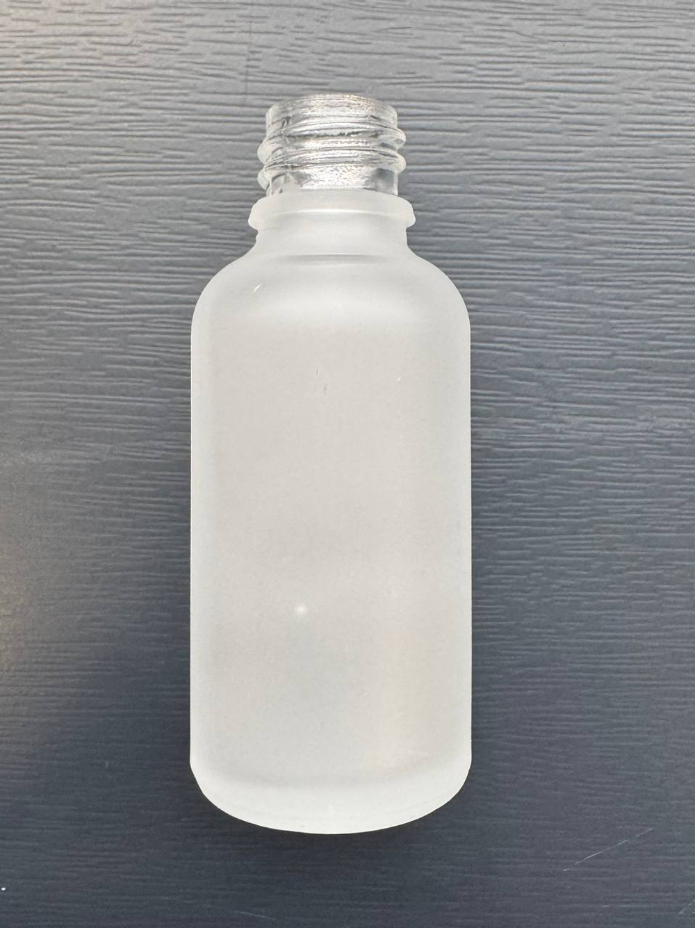 Матовый стеклянный флакон 30 мл 18/410