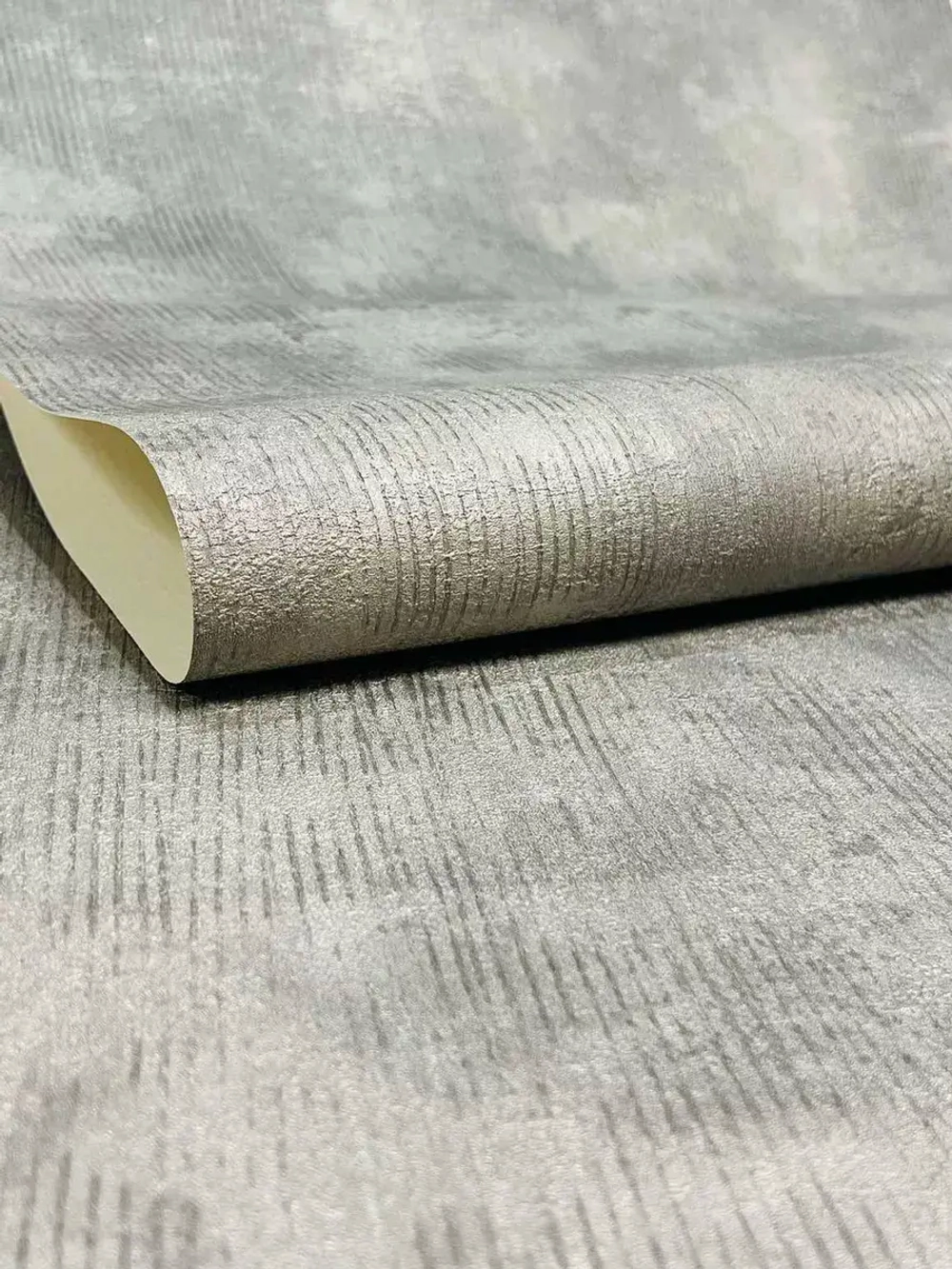 Обои флизелиновые 47319L Metropole Италия