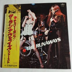 Винтажная виниловая пластинка LP The Runaways (Japan 1977) (Obi Copy) Blackmail