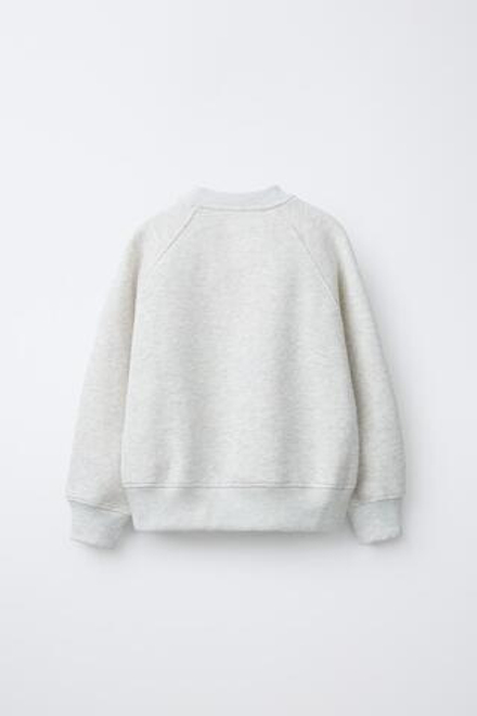 ZARA ТОЛСТОВКА С НАДПИСЬЮ В СТИЛЕ ПРЕППИ, СЕРЫЙ МЕЛАНЖ