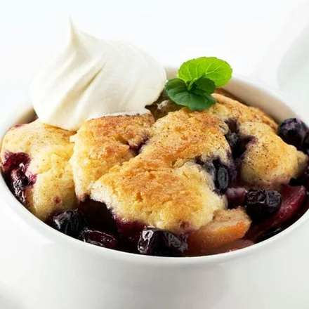 Черничный пирог (Blueberry Cobbler)