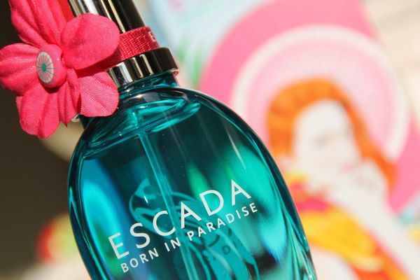 Escada Born in Paradise