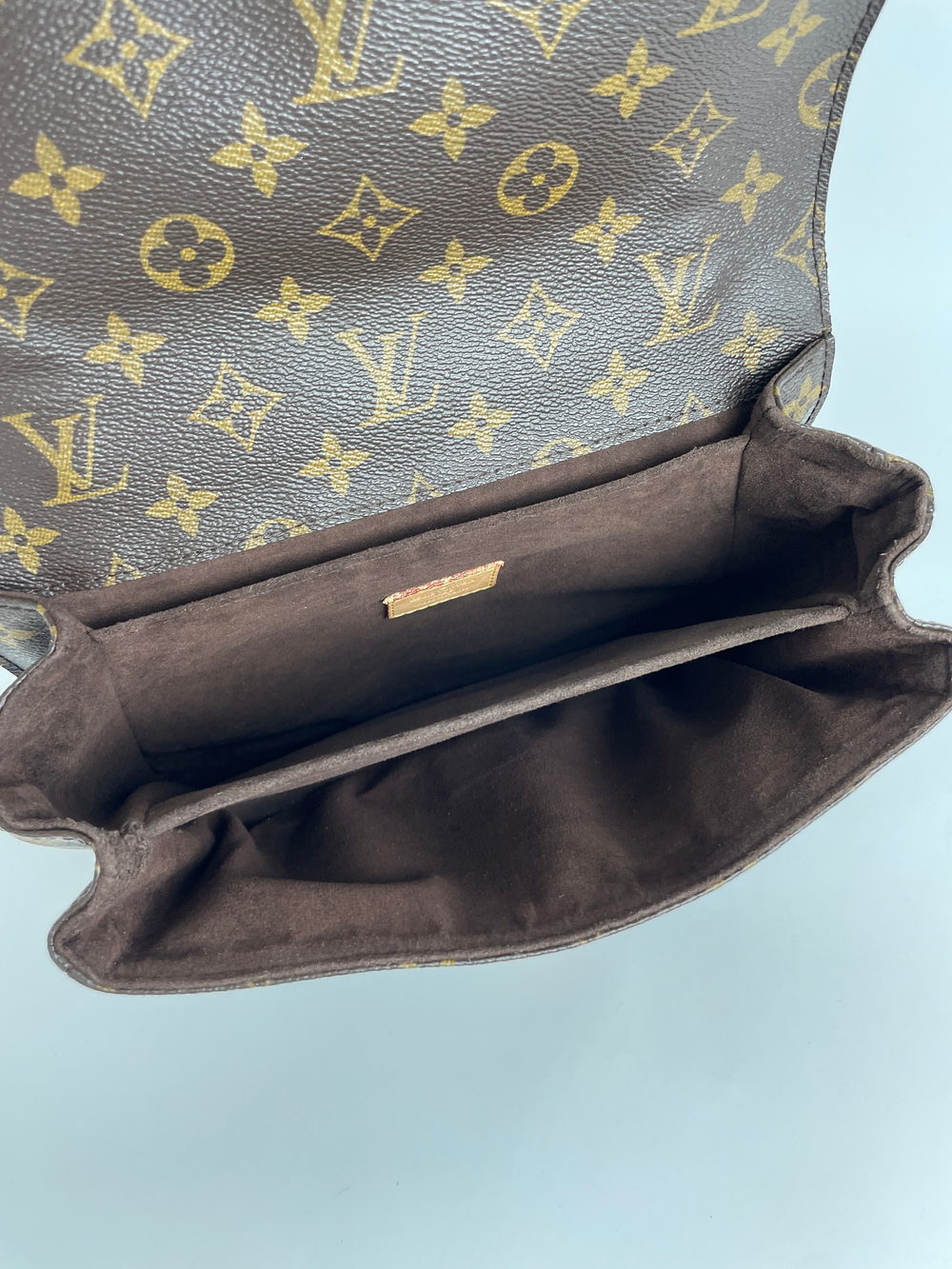 Сумка Louis Vuitton POCHETTE METIS
