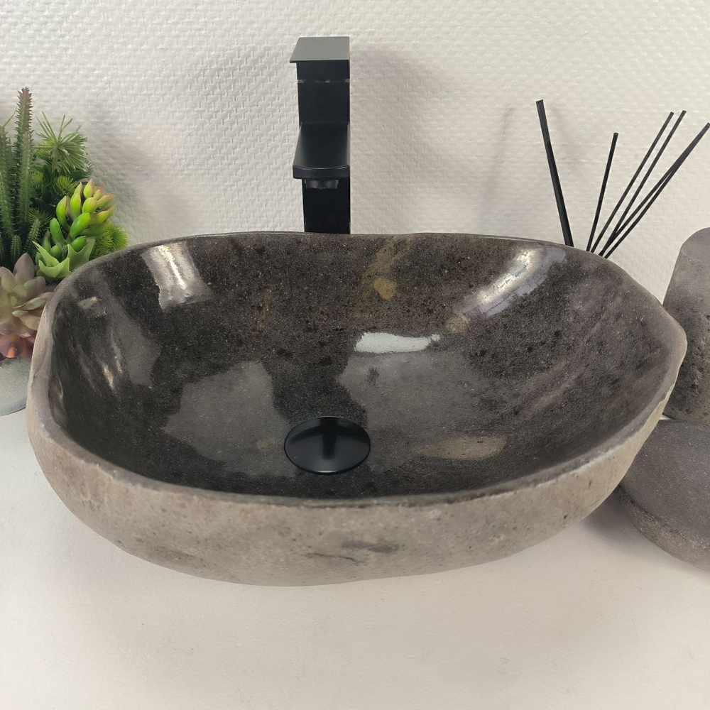 Раковина из речного камня RS-65174 44*34*15 0861