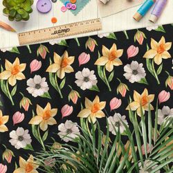 Ткань ниагара жёлтые нарциссы на чёрном фоне