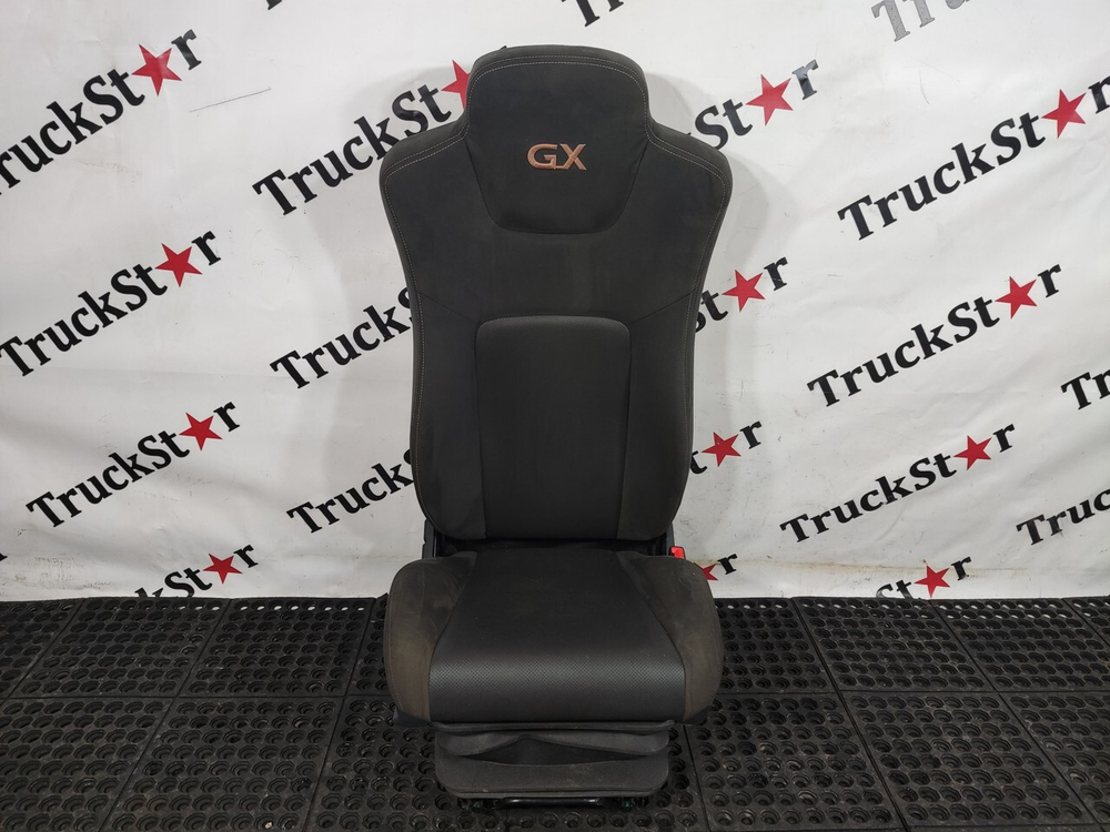 Сиденье пассажирское пневматическое 2023г.