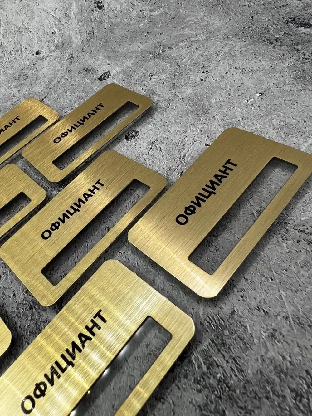 Бейдж на магните