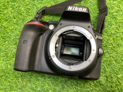 Nikon D5300 4050 кадров