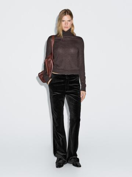 Massimo Dutti Расклешенные бархатные брюки, черный
