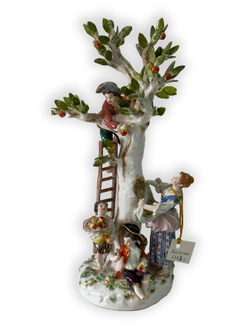 Коллекционный Немецкий фарфор MEISSEN  (МЕЙНСОН)  Урожай яблок, Автор Иоганн Йоахим Кендлер,  1753г