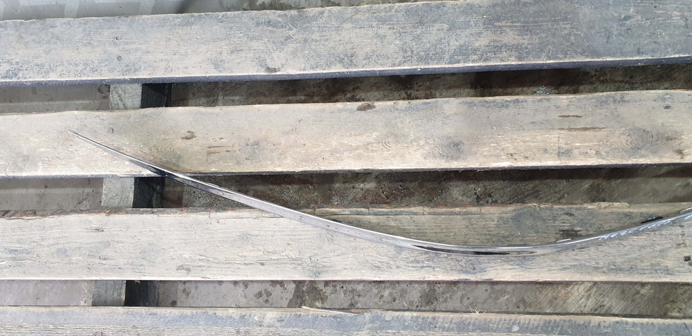 Молдинг крышки багажника Mercedes E-Class (W213) 16-20 Б/У Оригинал A2137570000