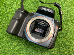 Sony A100 Kit 18-70mm DT 3.5-5.6