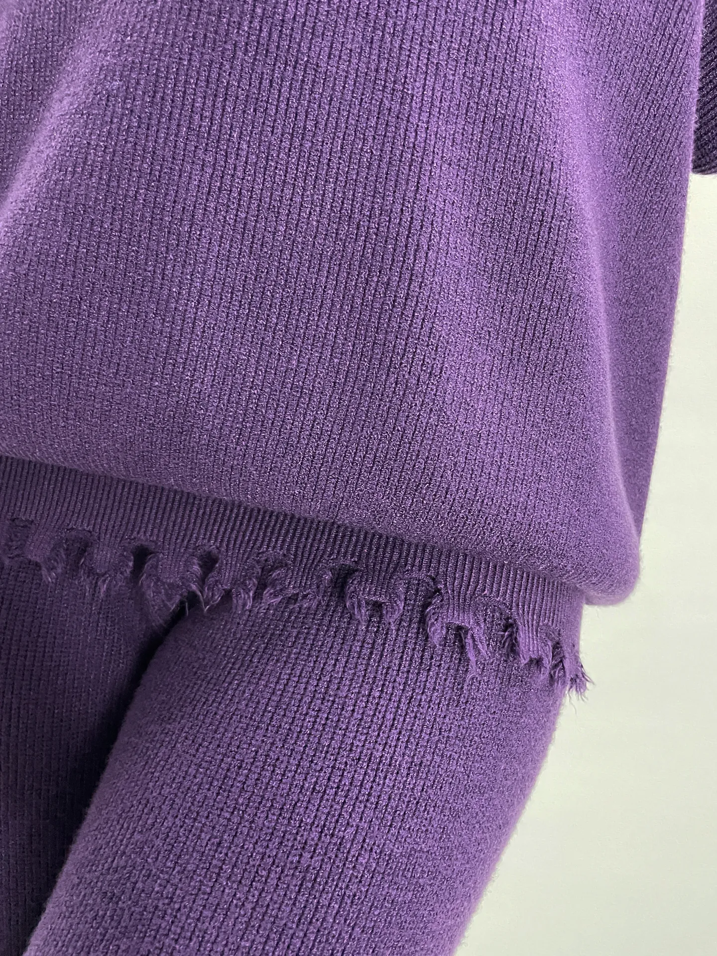 Костюм трикотажный Saint Laurent фиолетовый с капюшоном оптом