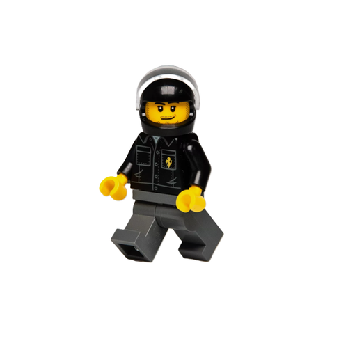 Водитель Ferrari sc105