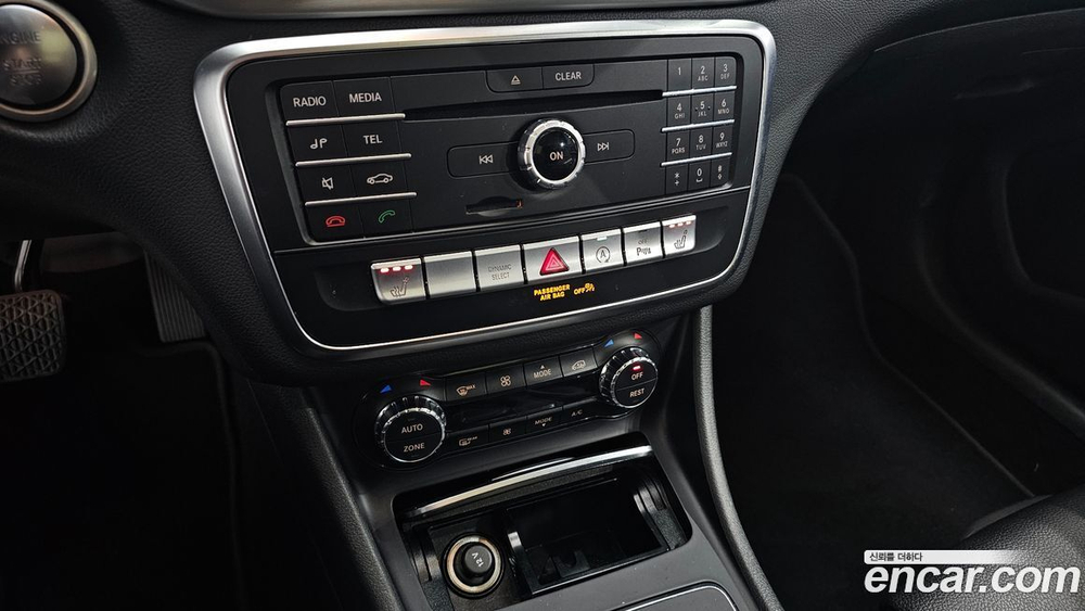 Mercedes-Benz GLA-Class X156 GLA220 Premium (08.2019)