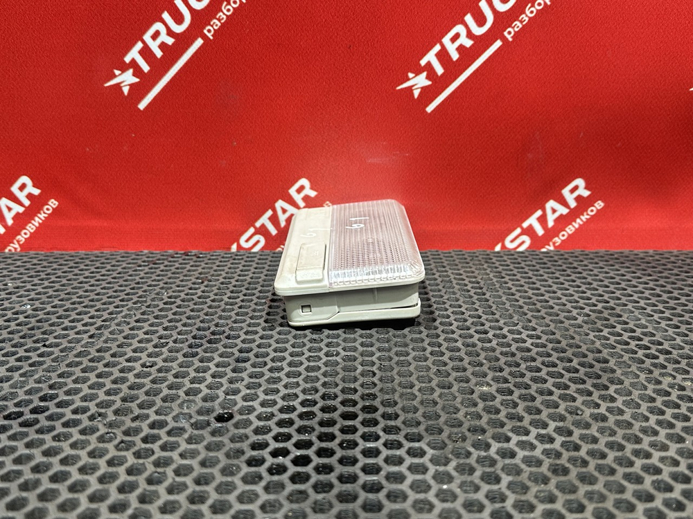 Плафон внутреннего освещения 2023г.