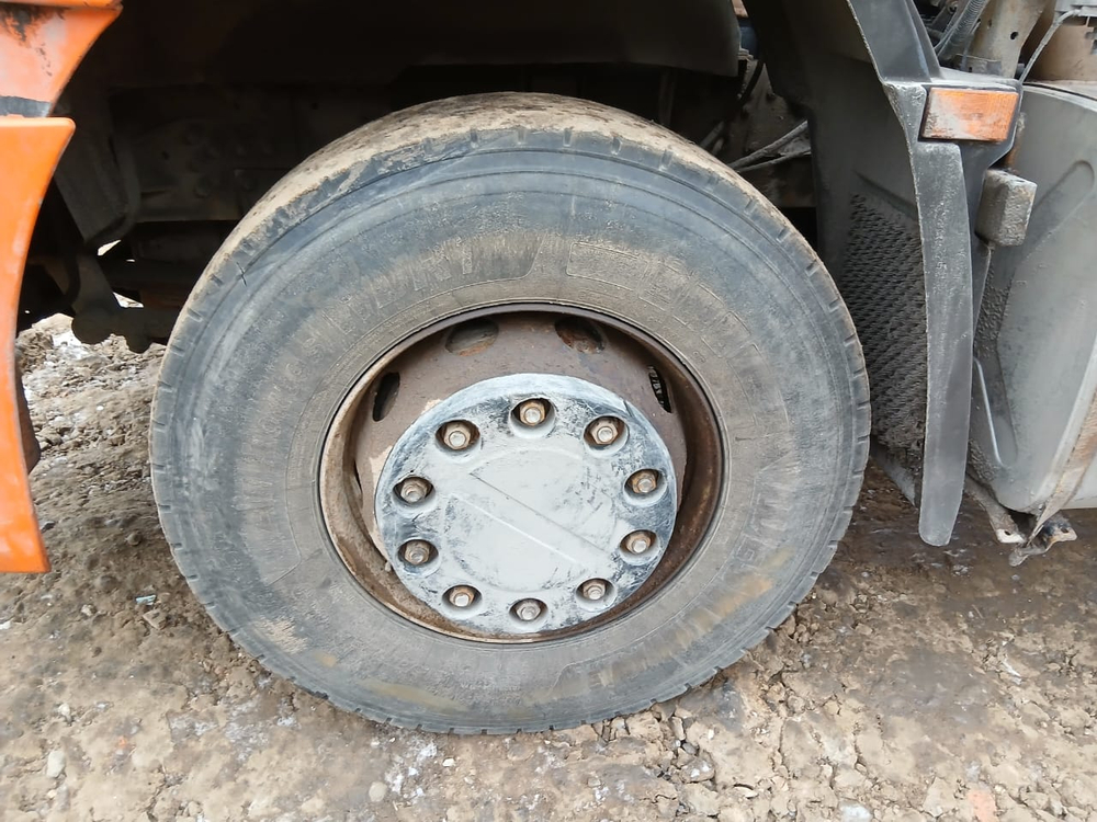 КамАЗ 6520 6x4 Самосвал 6520-306041-53 (Дизельный, 11,8 л, 400 л.с., МТ)